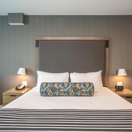 Sandman Signature Ottawa Airport Hotel Dış mekan fotoğraf