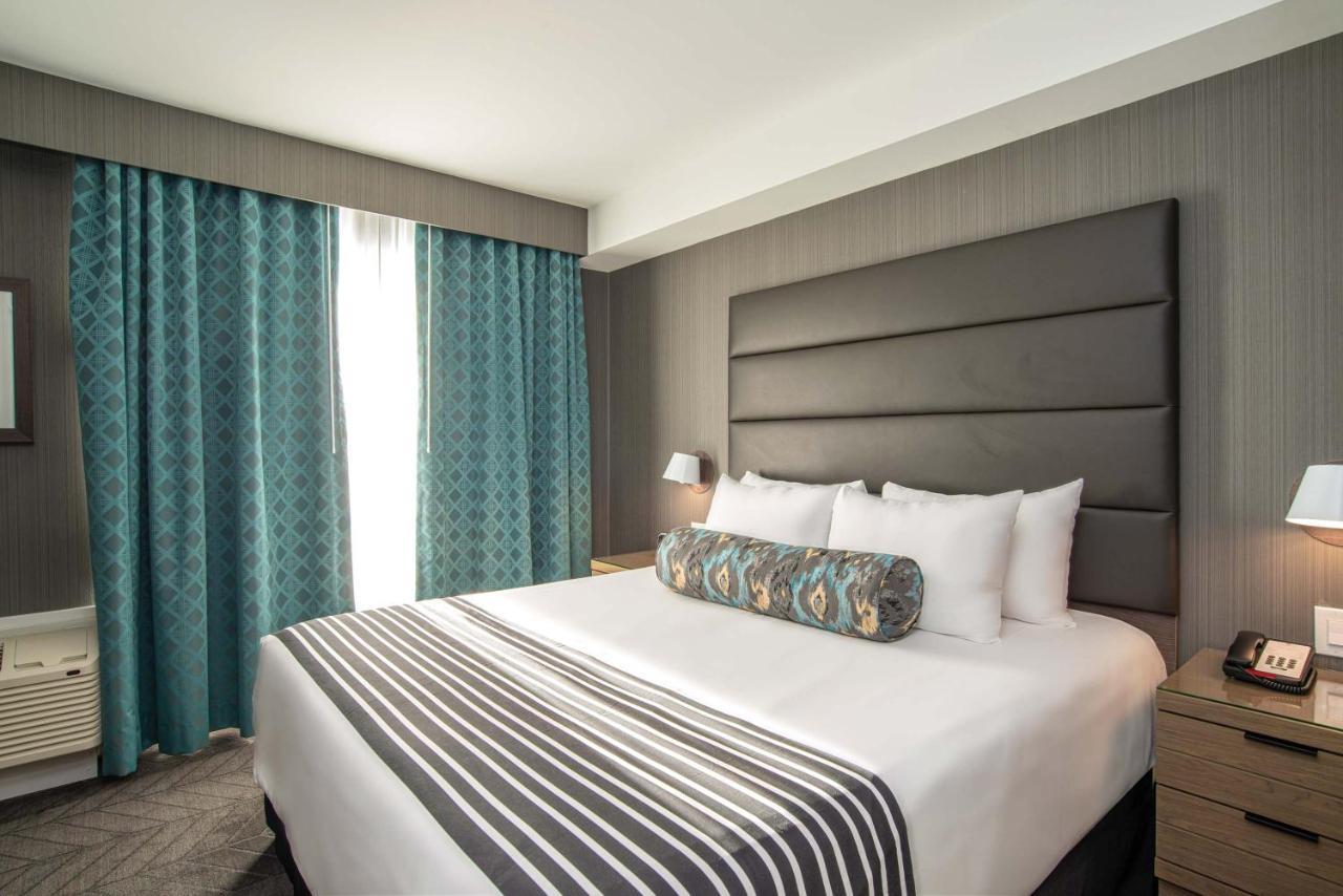 Sandman Signature Ottawa Airport Hotel Dış mekan fotoğraf